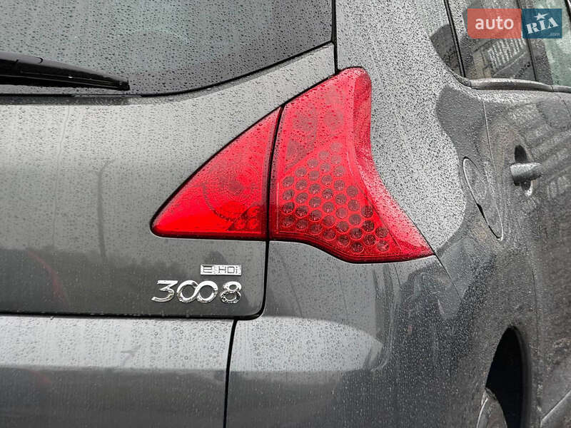Позашляховик / Кросовер Peugeot 3008 2013 в Стрию