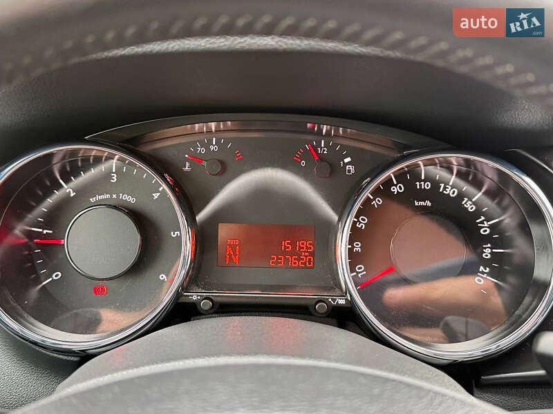 Позашляховик / Кросовер Peugeot 3008 2013 в Стрию