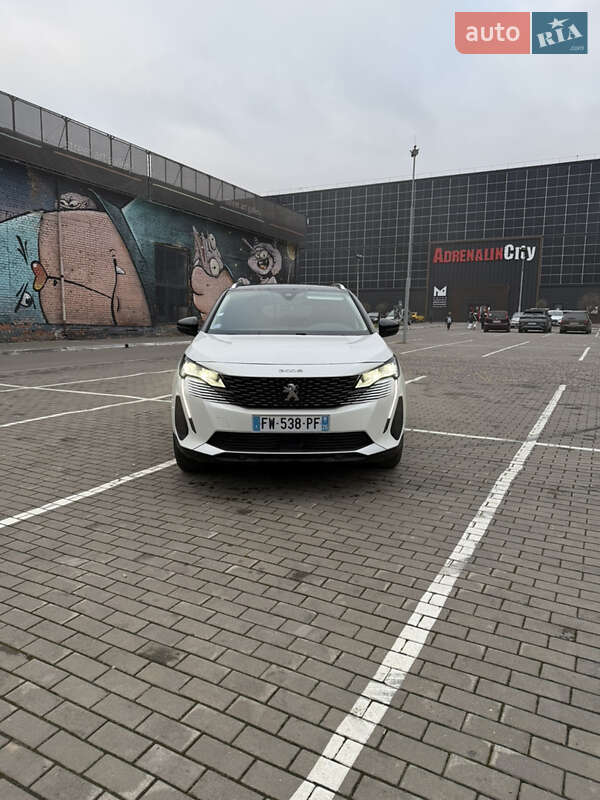 Позашляховик / Кросовер Peugeot 3008 2021 в Луцьку