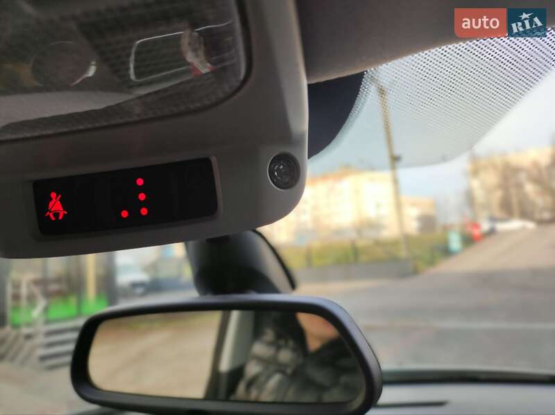 Позашляховик / Кросовер Peugeot 3008 2013 в Тернополі