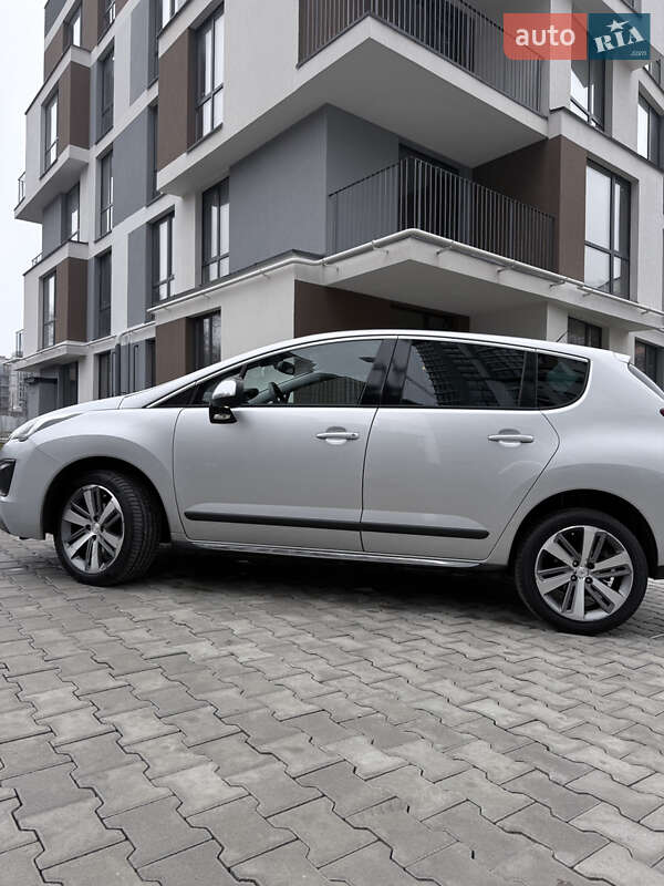 Позашляховик / Кросовер Peugeot 3008 2015 в Тернополі