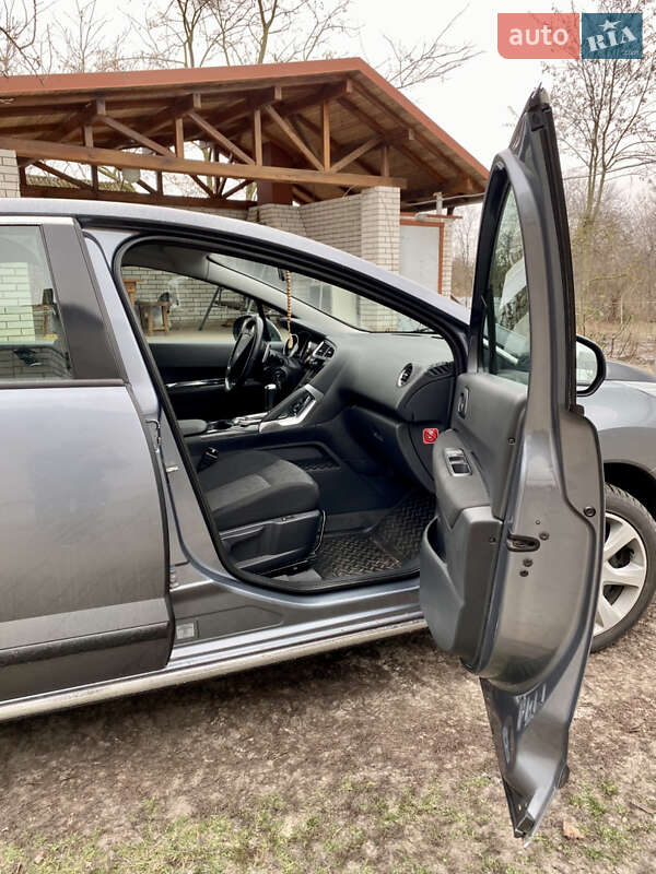 Внедорожник / Кроссовер Peugeot 3008 2011 в Згуровке