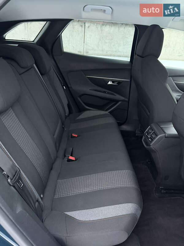 Позашляховик / Кросовер Peugeot 3008 2021 в Черкасах