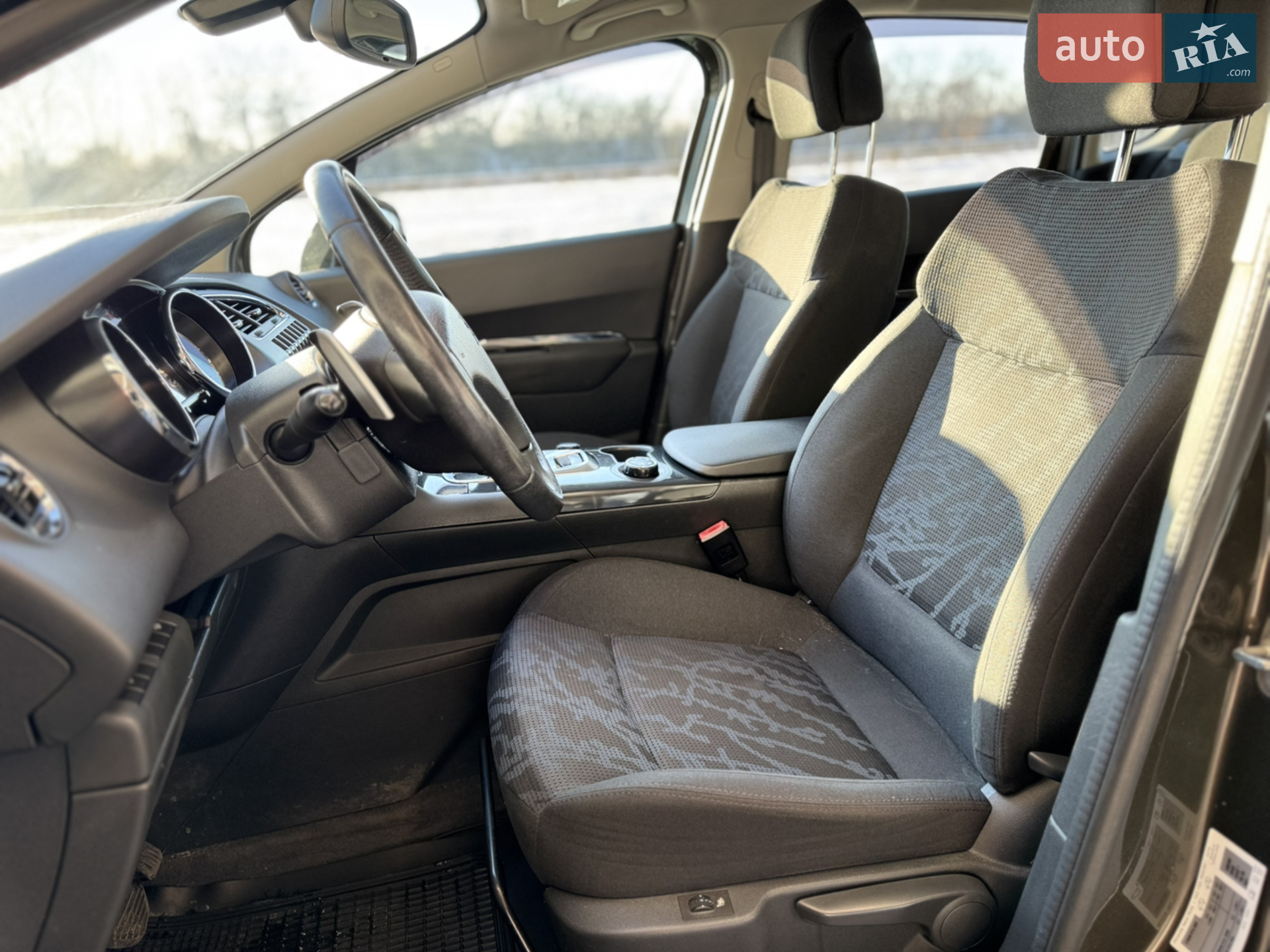 2012 Peugeot 3008 - мініатюра 16