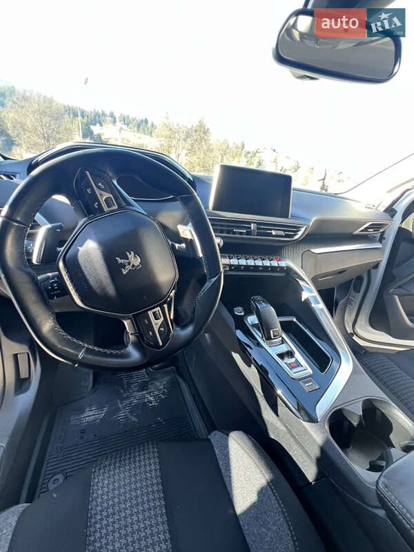 Позашляховик / Кросовер Peugeot 3008 2018 в Верховині