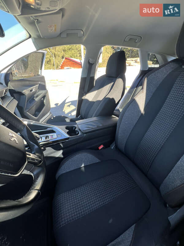 Позашляховик / Кросовер Peugeot 3008 2018 в Верховині