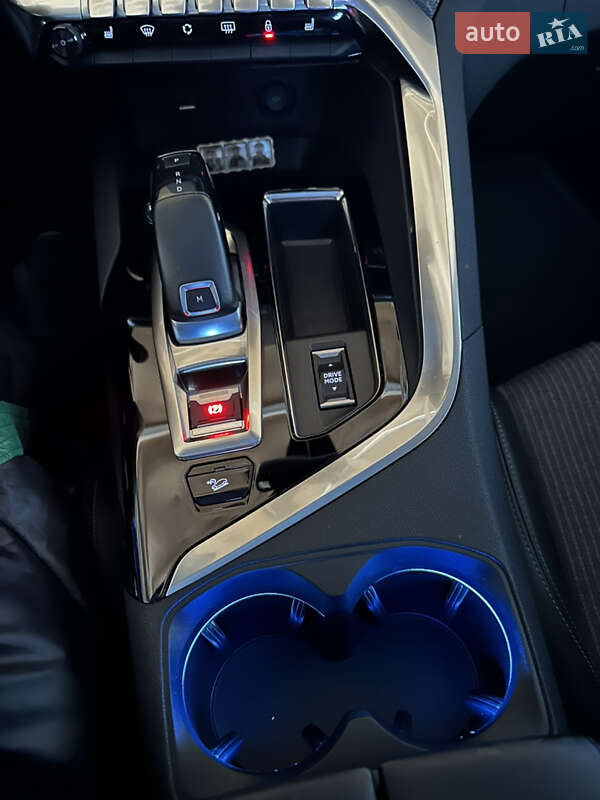 Внедорожник / Кроссовер Peugeot 3008 2021 в Прилуках