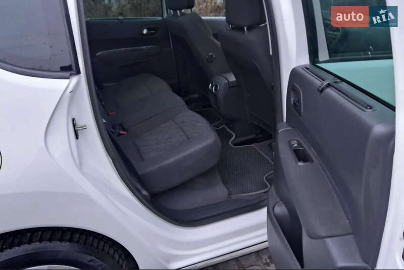 Позашляховик / Кросовер Peugeot 3008 2012 в Львові фото 13 Позашляховик / Кросовер Peugeot 3008 2012 в Львові