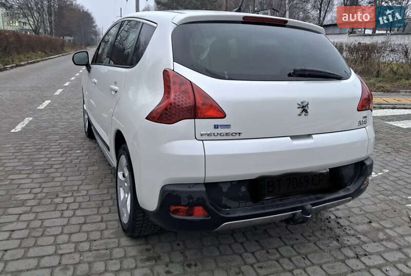 Позашляховик / Кросовер Peugeot 3008 2012 в Львові фото 3 Позашляховик / Кросовер Peugeot 3008 2012 в Львові