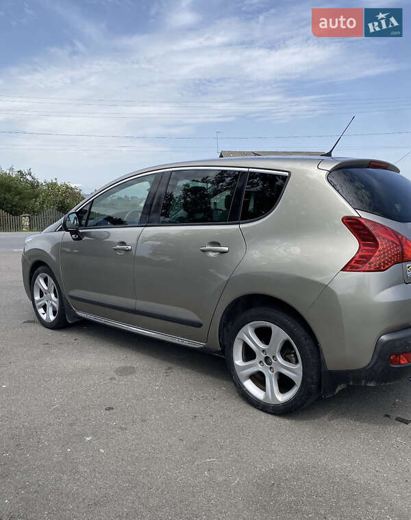 Внедорожник / Кроссовер Peugeot 3008 2010 в Черкассах фото 2 Внедорожник / Кроссовер Peugeot 3008 2010 в Черкассах