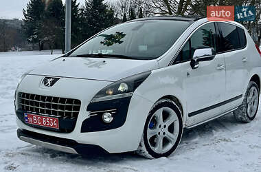 Позашляховик / Кросовер Peugeot 3008 2013 в Рівному
