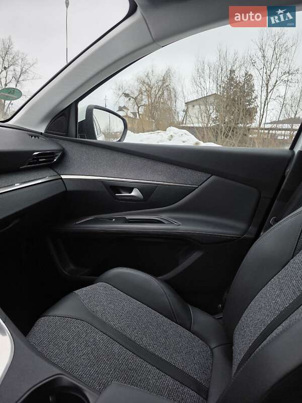 Позашляховик / Кросовер Peugeot 3008 2020 в Бережанах фото 39 Позашляховик / Кросовер Peugeot 3008 2020 в Бережанах