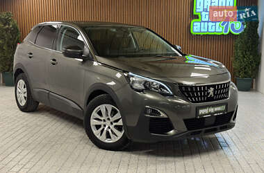Внедорожник / Кроссовер Peugeot 3008 2018 в Киеве