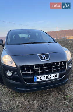 Позашляховик / Кросовер Peugeot 3008 2012 в Львові