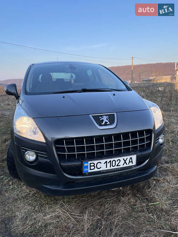 Peugeot 3008 2012