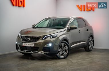 Внедорожник / Кроссовер Peugeot 3008 2018 в Киеве