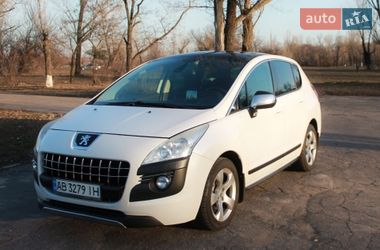 Позашляховик / Кросовер Peugeot 3008 2010 в Кам'янському