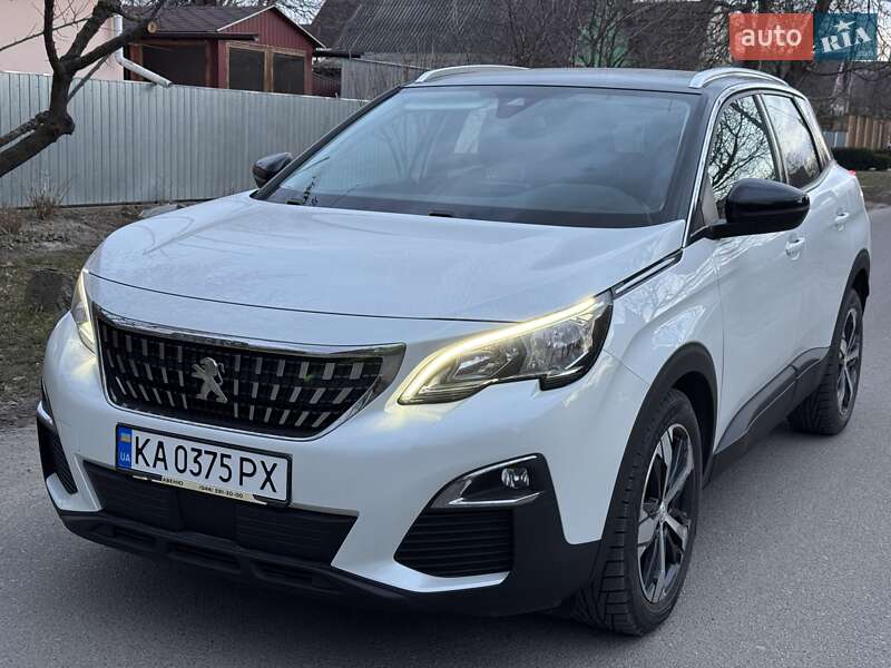 Внедорожник / Кроссовер Peugeot 3008 2017 в Киеве