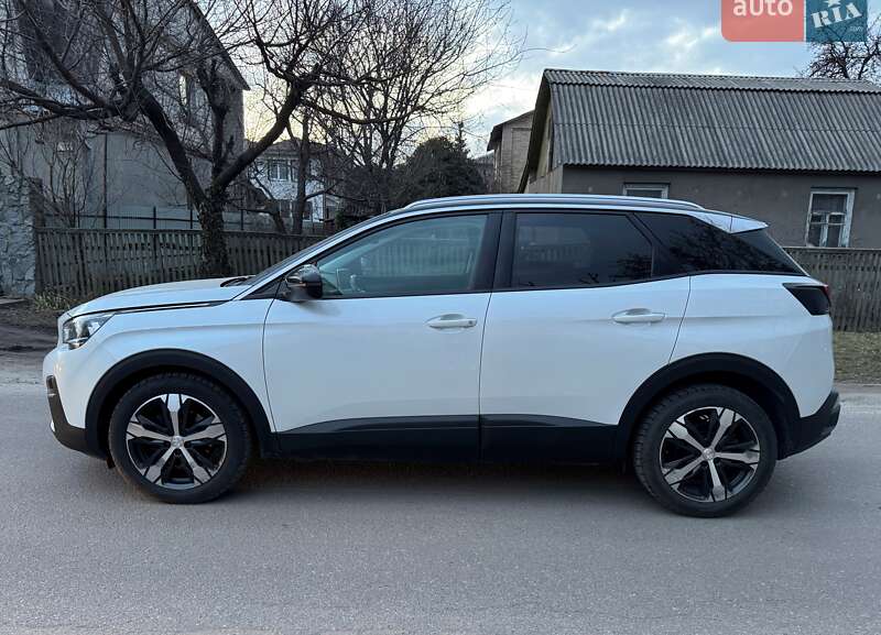Внедорожник / Кроссовер Peugeot 3008 2017 в Киеве