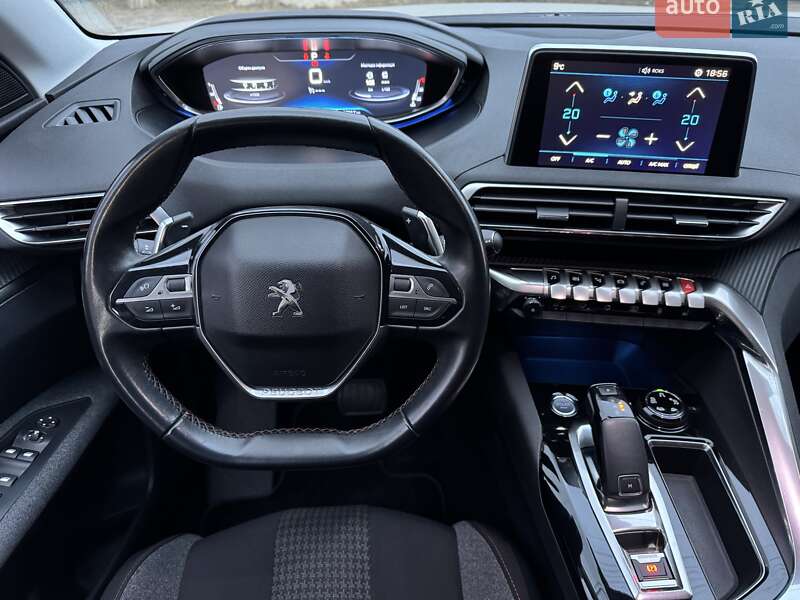 Внедорожник / Кроссовер Peugeot 3008 2017 в Киеве