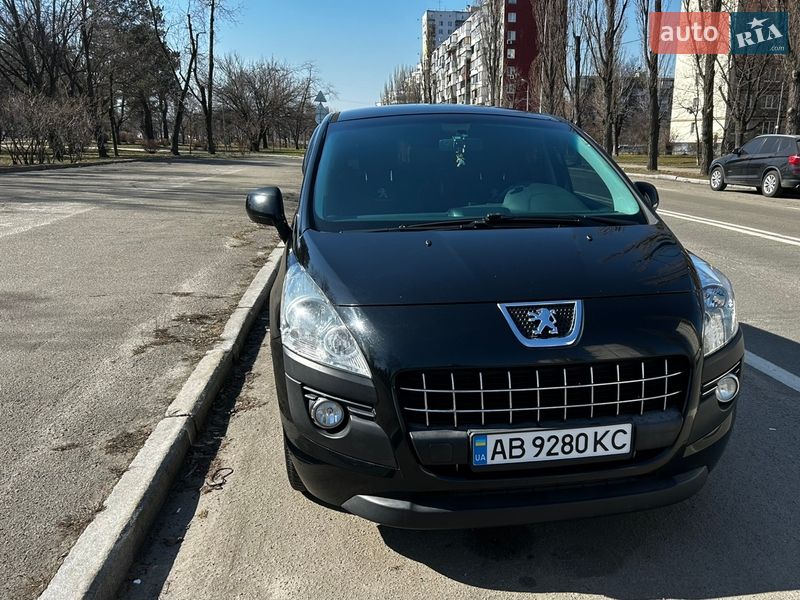 Peugeot 3008 2011