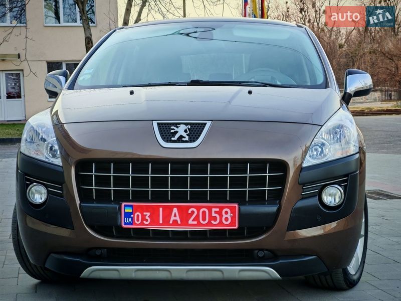 Внедорожник / Кроссовер Peugeot 3008 2013 в Стрые