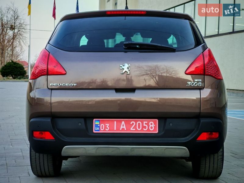Внедорожник / Кроссовер Peugeot 3008 2013 в Стрые