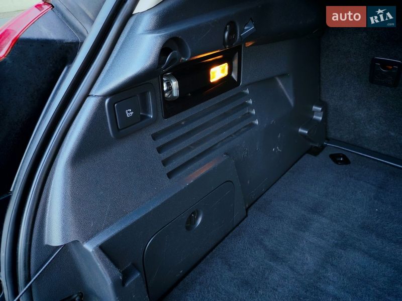 Внедорожник / Кроссовер Peugeot 3008 2013 в Стрые