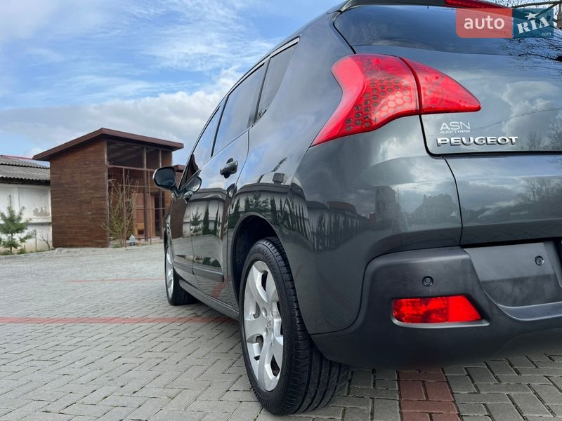 Внедорожник / Кроссовер Peugeot 3008 2011 в Золочеве