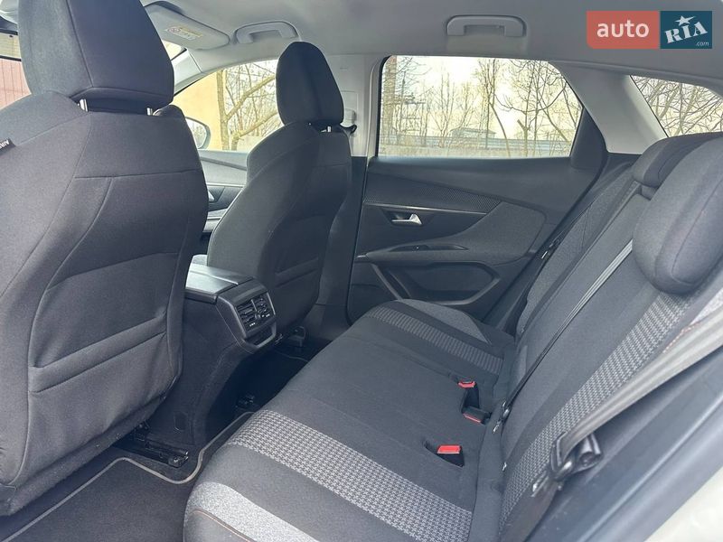 Внедорожник / Кроссовер Peugeot 3008 2019 в Радивилове