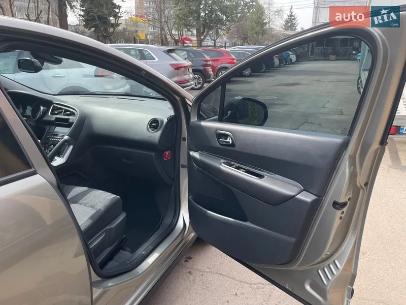 Peugeot 3008 2011 VIN VF30U9HR8BS263752 фото оголошення 16 з 56