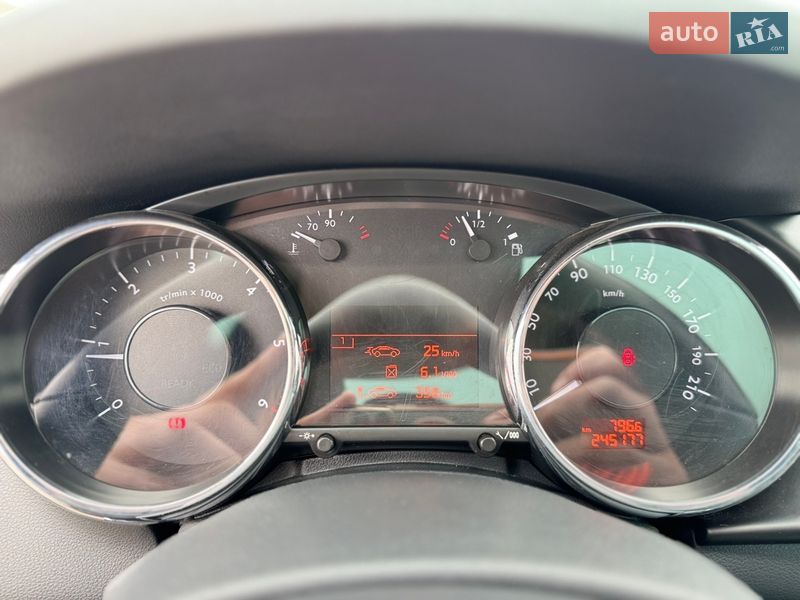 Внедорожник / Кроссовер Peugeot 3008 2014 в Коломые