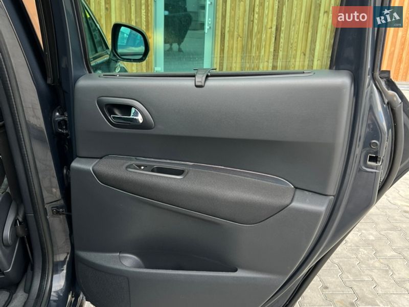 Внедорожник / Кроссовер Peugeot 3008 2011 в Львове