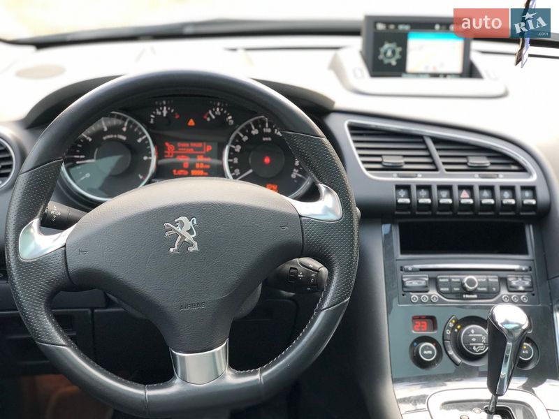 Внедорожник / Кроссовер Peugeot 3008 2015 в Львове
