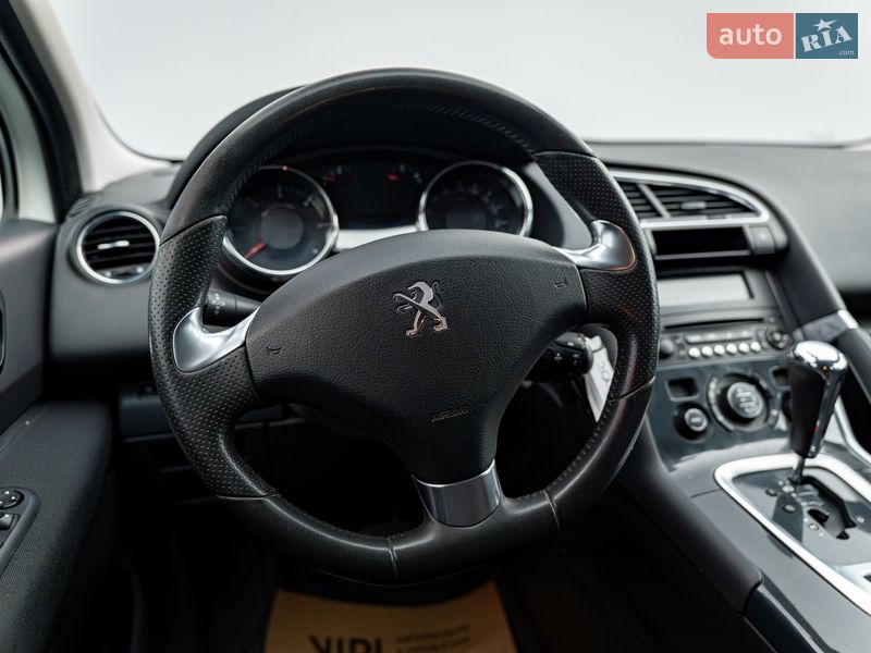 Внедорожник / Кроссовер Peugeot 3008 2016 в Киеве
