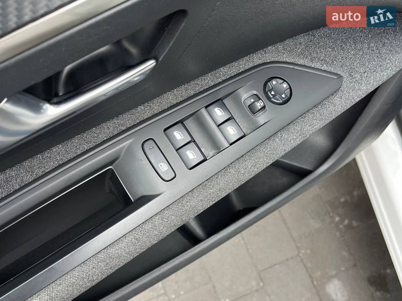 Внедорожник / Кроссовер Peugeot 3008 2019 в Львове