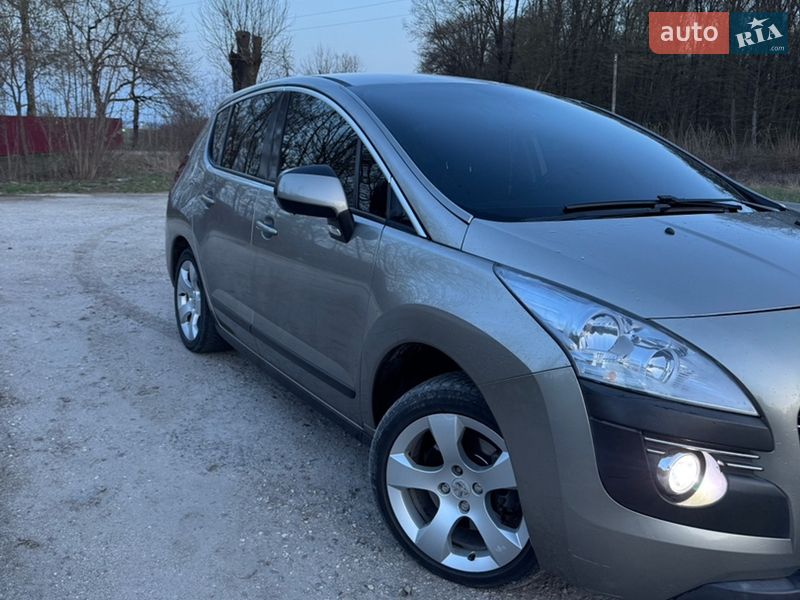 Внедорожник / Кроссовер Peugeot 3008 2010 в Тернополе