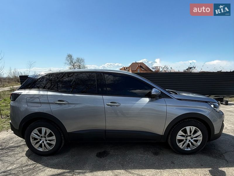 Внедорожник / Кроссовер Peugeot 3008 2020 в Киеве