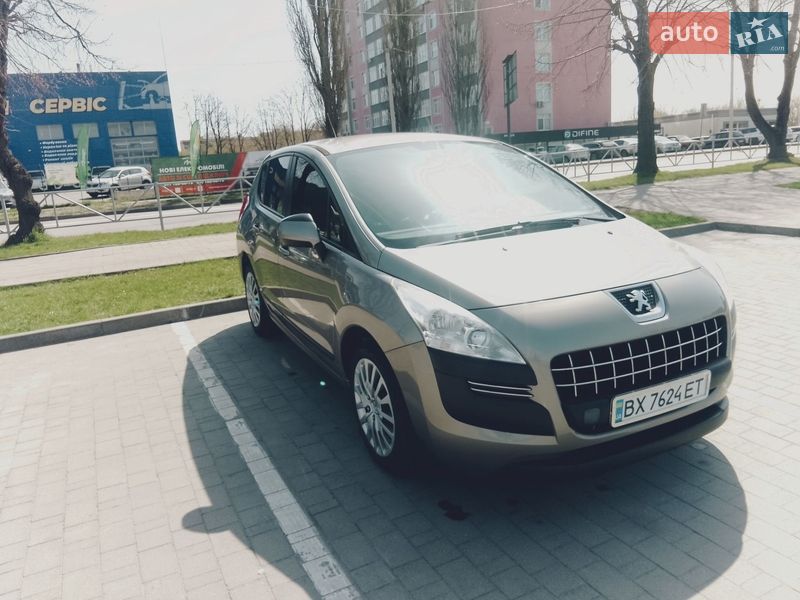 Peugeot 3008 2012