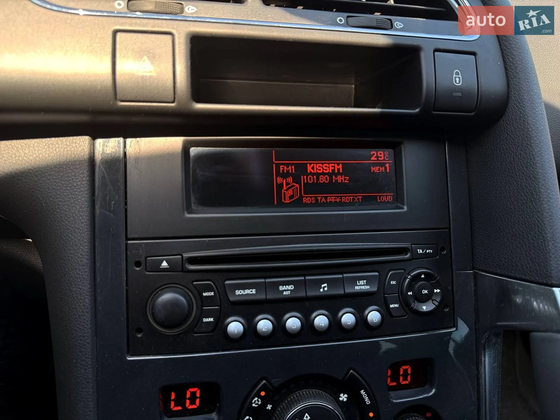 2010 Peugeot 3008 - мініатюра 15
