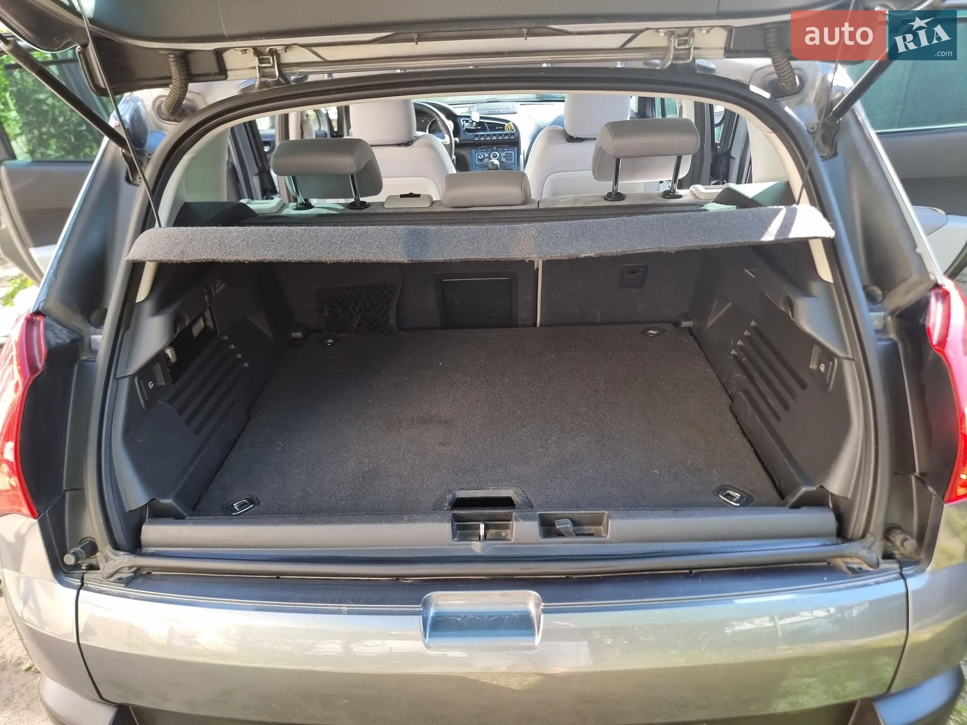 2011 Peugeot 3008 - мініатюра 9