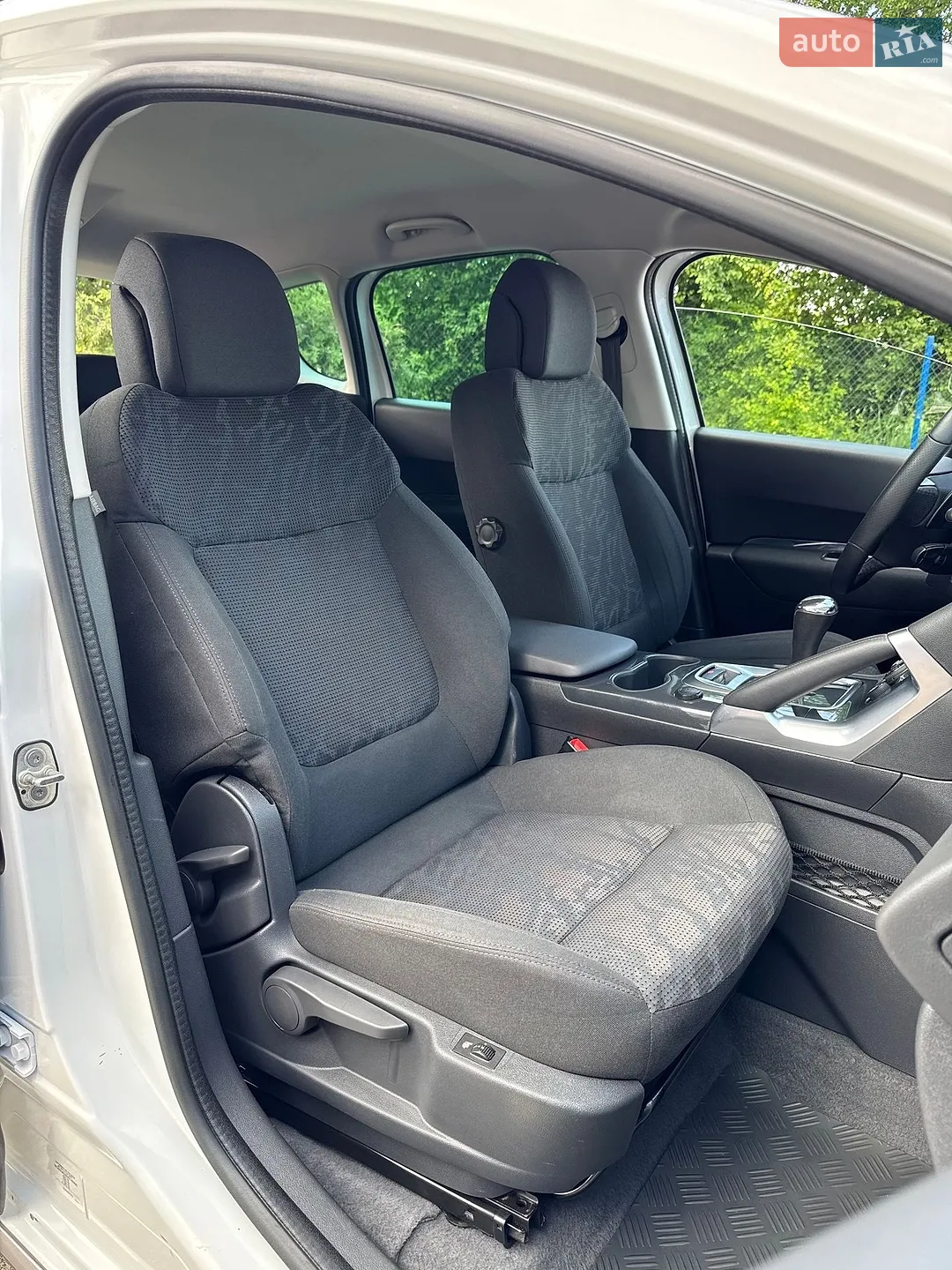 2013 Peugeot 3008 - мініатюра 25