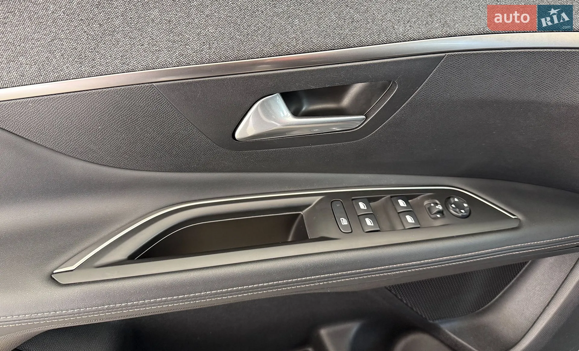 2019 Peugeot 3008 - мініатюра 21