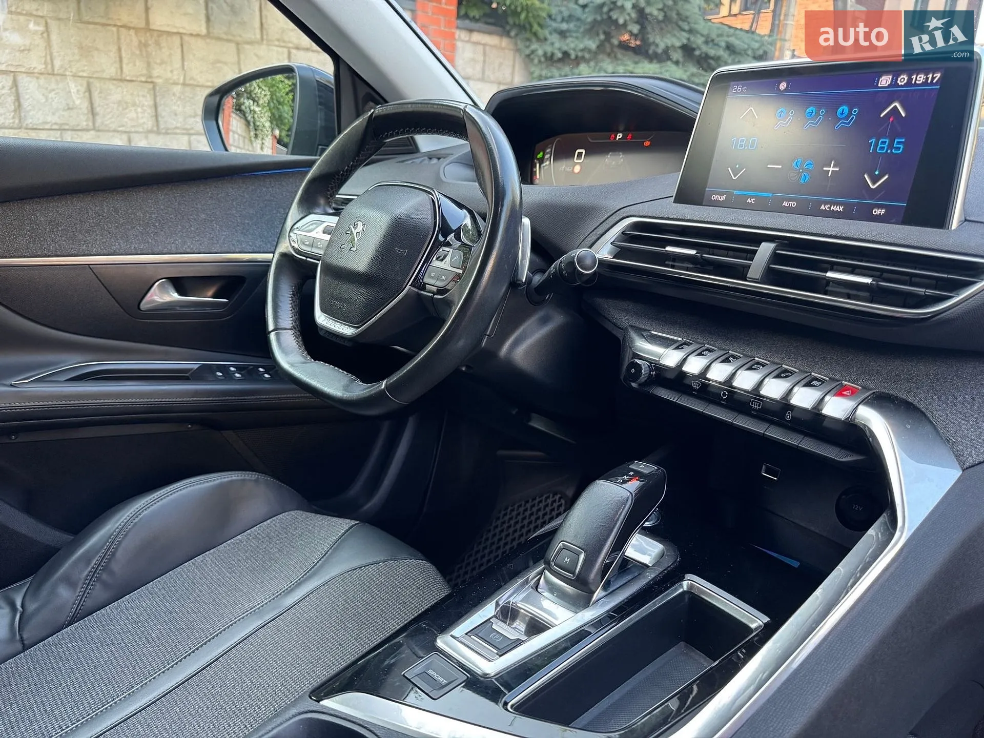 2017 Peugeot 3008 - мініатюра 14