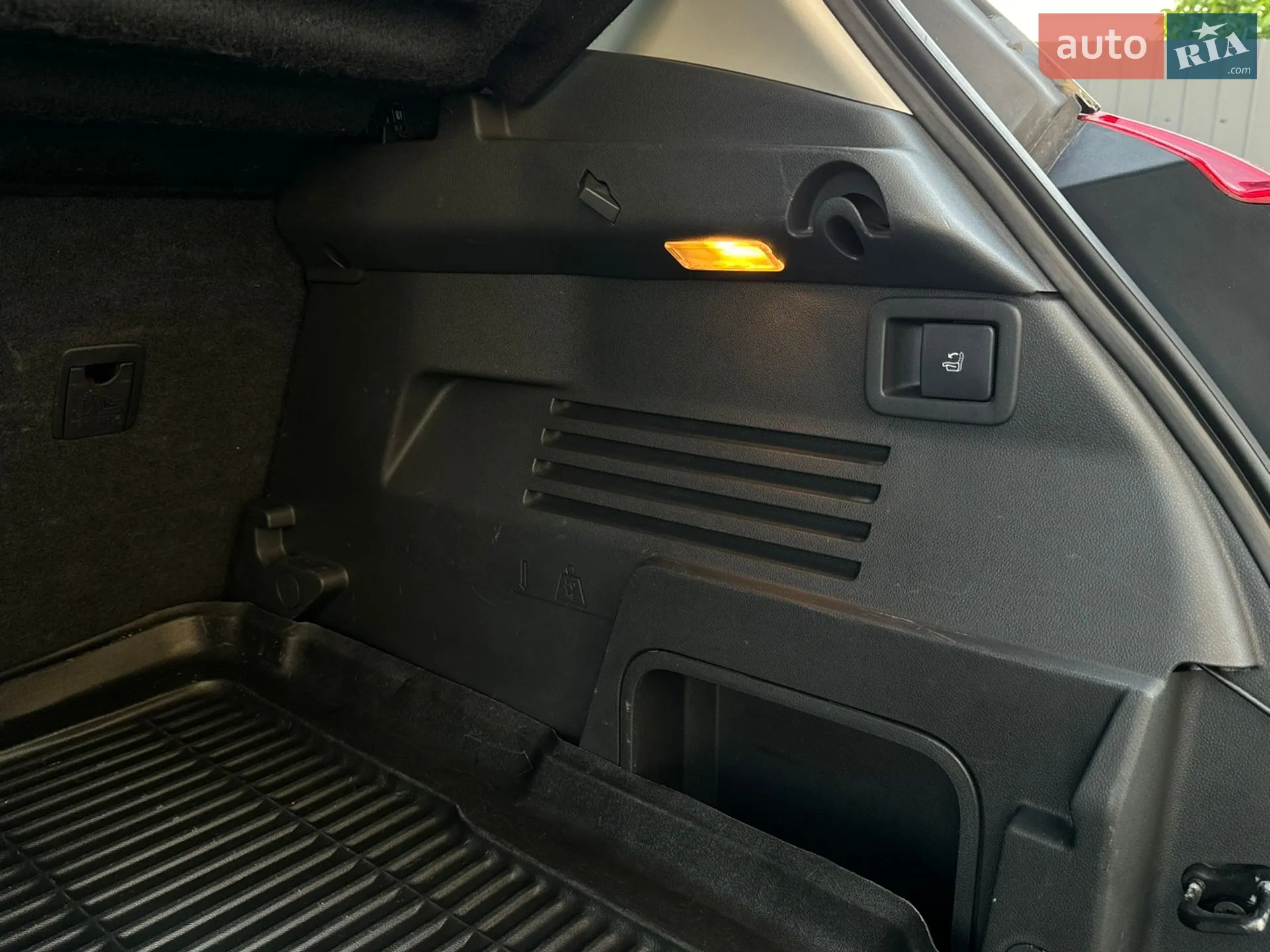 2012 Peugeot 3008 - мініатюра 91