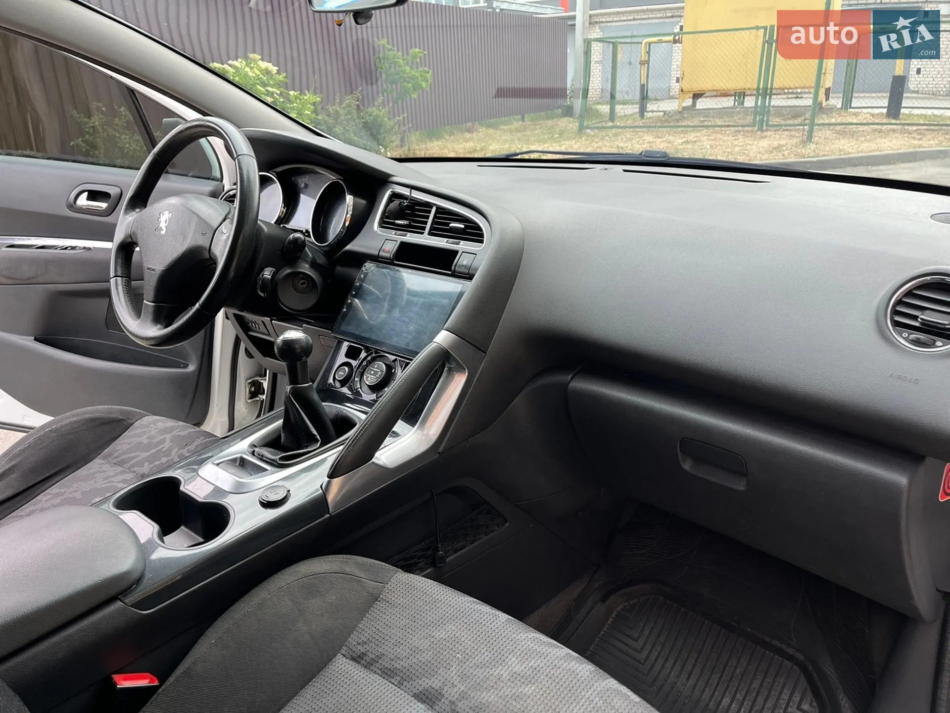 2011 Peugeot 3008 - мініатюра 26