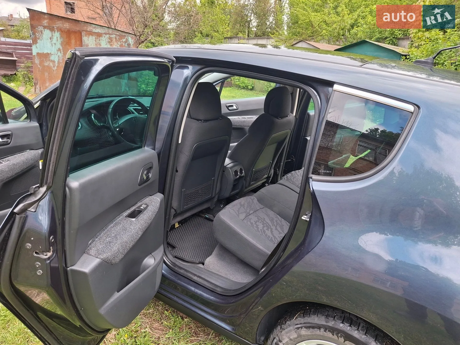 2012 Peugeot 3008 - мініатюра 8