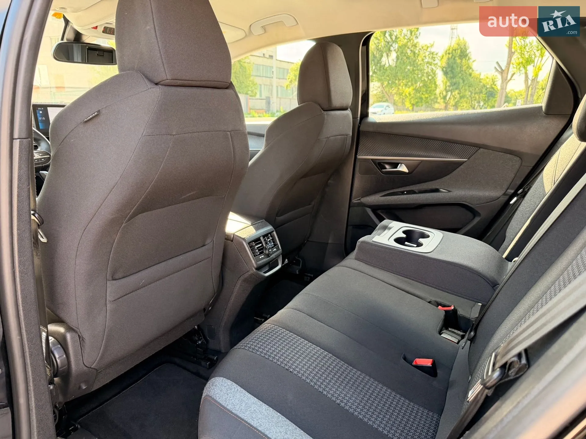 2021 Peugeot 3008 - мініатюра 26