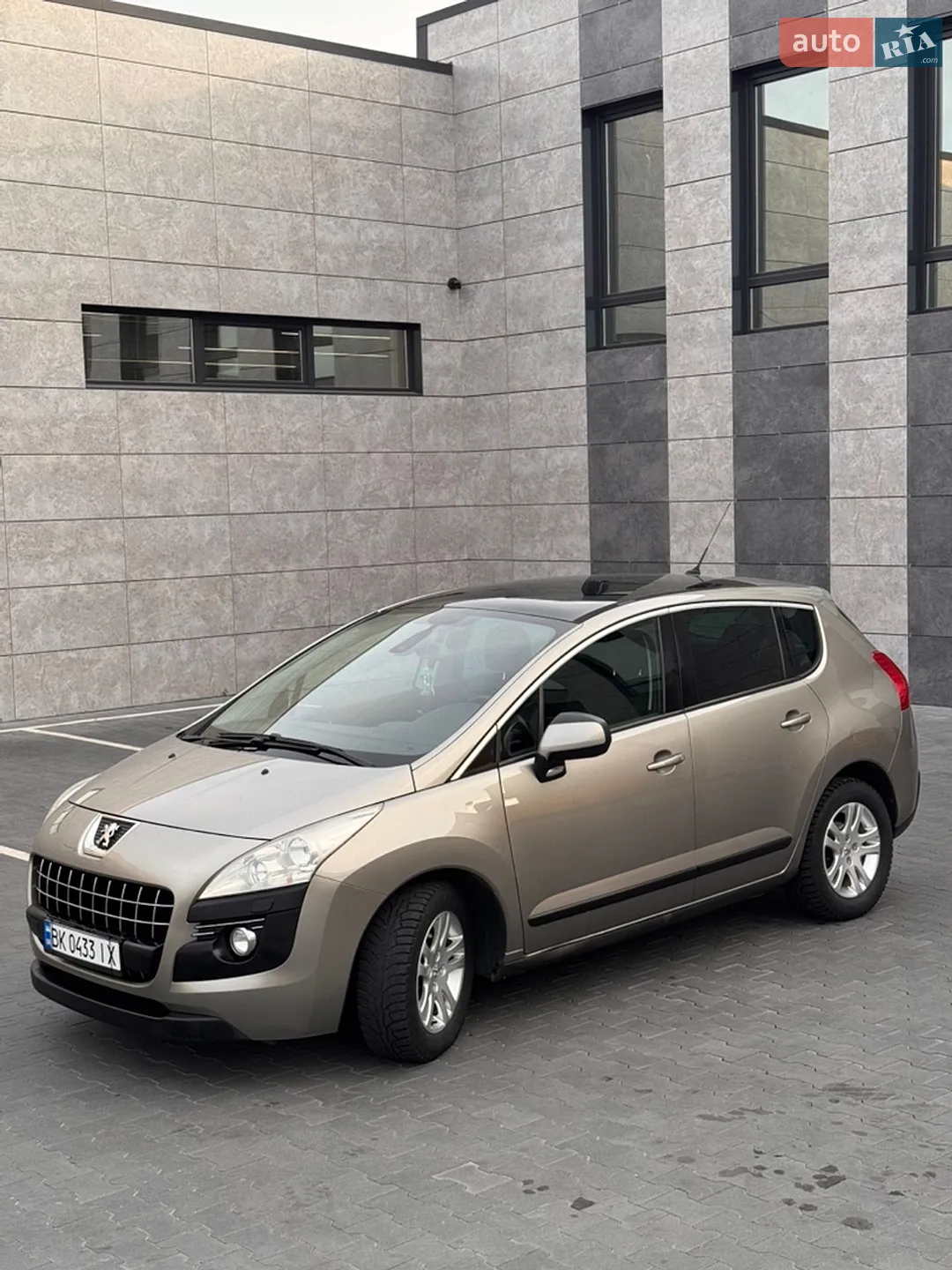 2010 Peugeot 3008 - мініатюра 4
