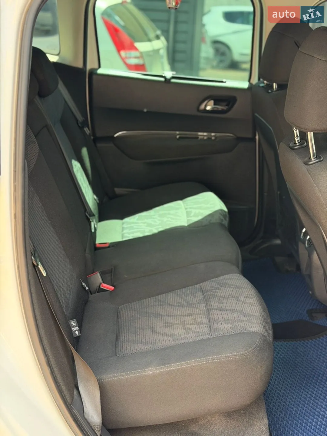 2010 Peugeot 3008 - мініатюра 7